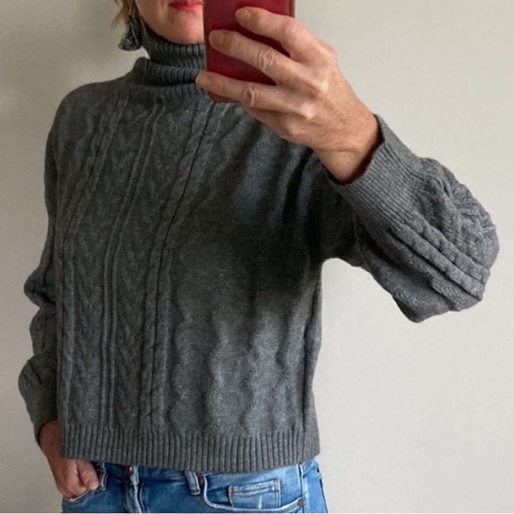 Grey Cable Knit Cropped Turtleneck Sweater - Picture 5 of 9